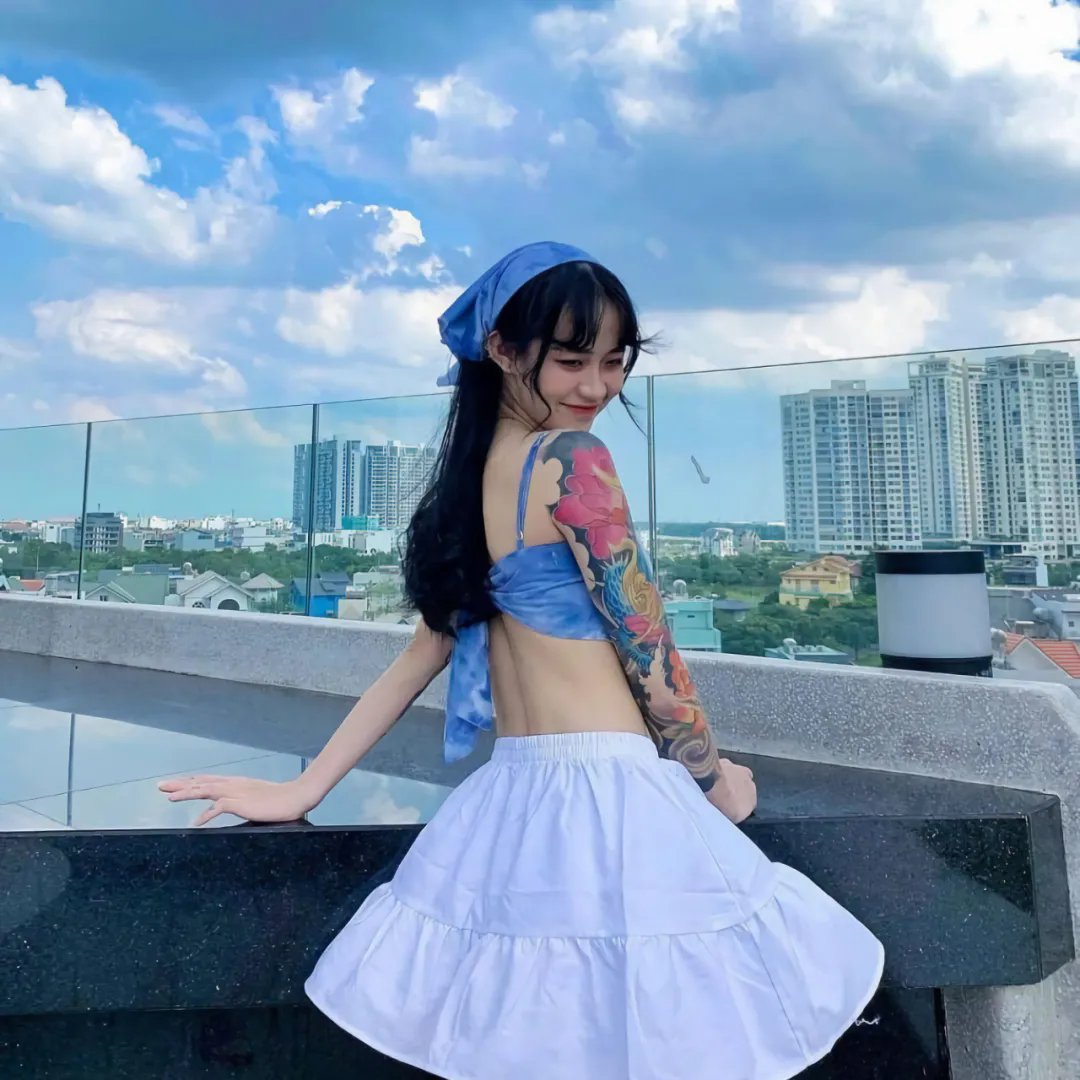 他似火